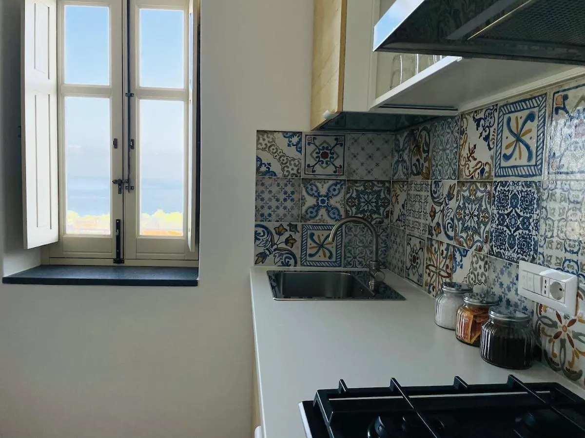 Apartment Arco Sul Mare Malfa - Le Case Di Valeria & Matteo Italy